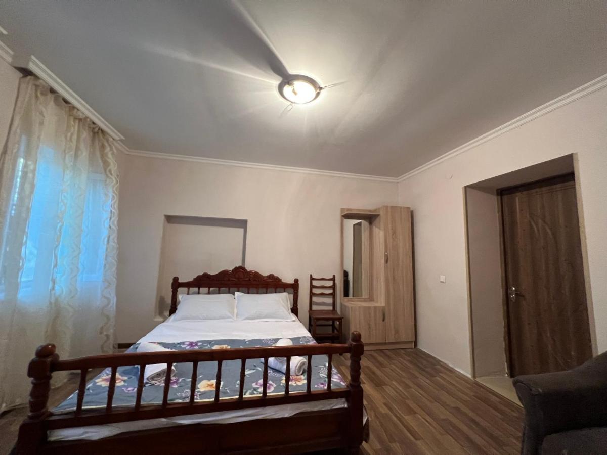 Cozy Apartment In The Centre Of Kutaisi Luaran gambar