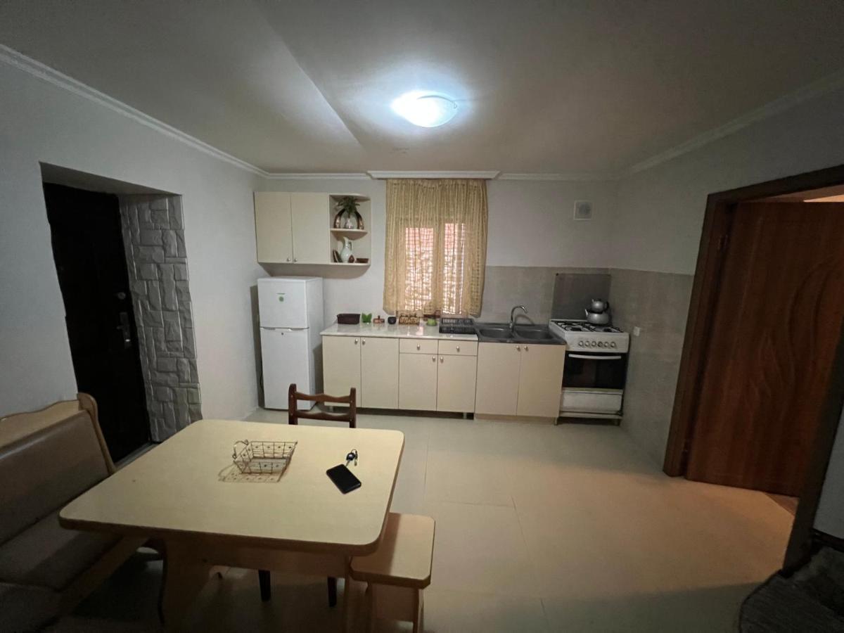 Cozy Apartment In The Centre Of Kutaisi Luaran gambar