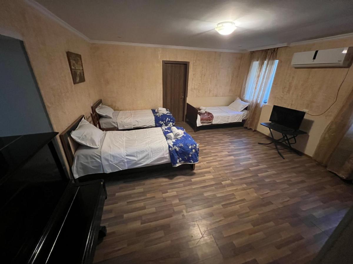 Cozy Apartment In The Centre Of Kutaisi Luaran gambar